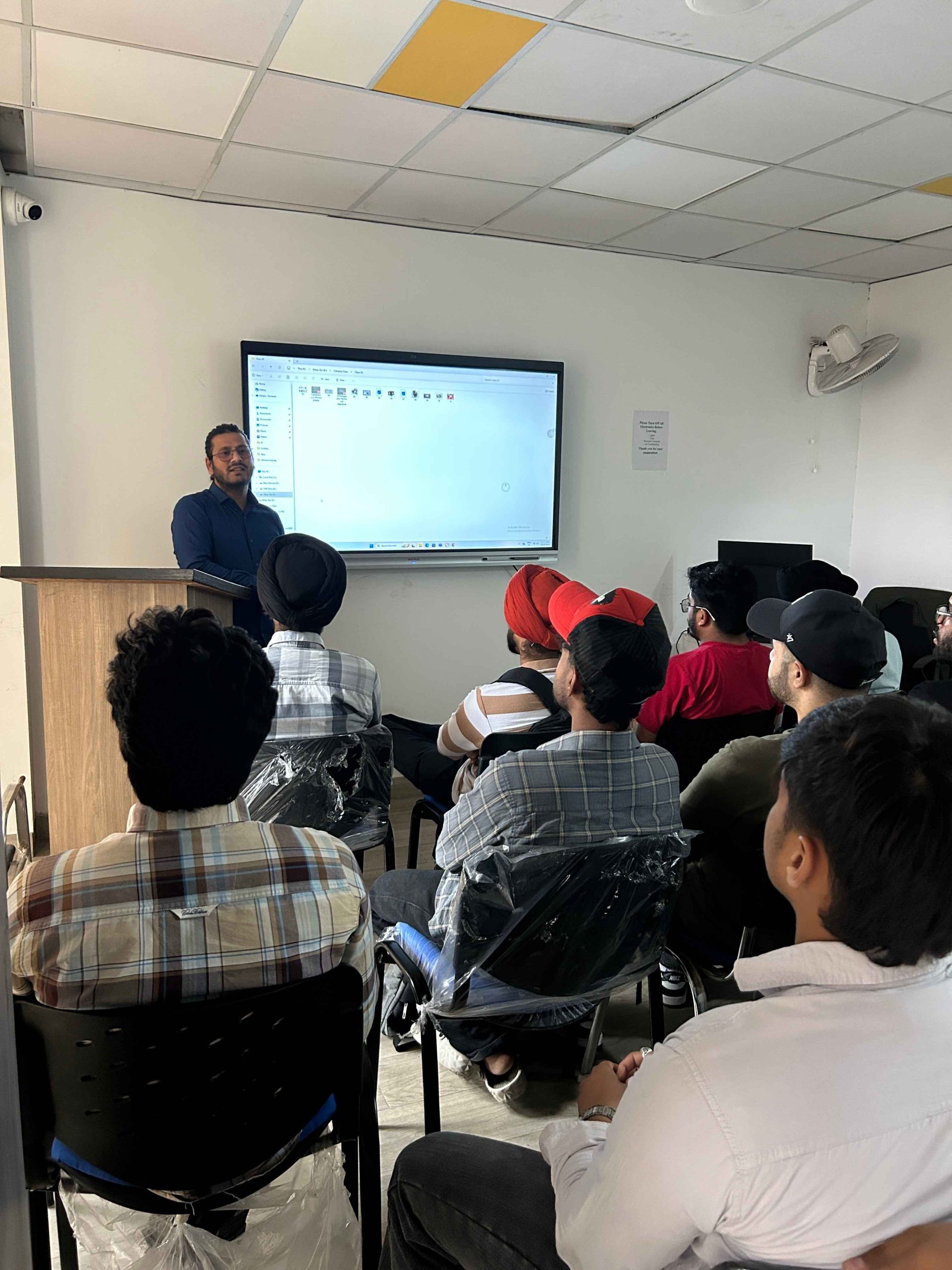 expert mentors at MAAC